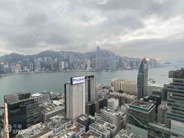 Tsim Sha Tsui - The Masterpiece 01