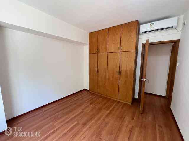 Mid Levels West - Realty Gardens London Court (Block 1) London Court 10