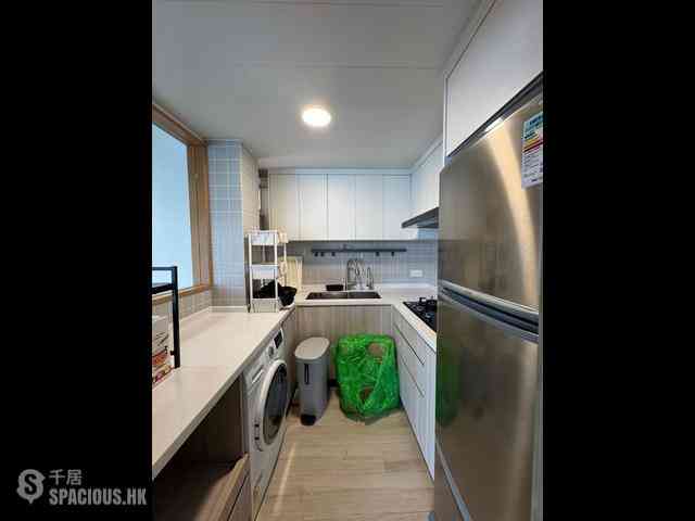 Sai Wan Ho - Lei King Wan Sites A Block 1 Kwun Hoi Mansion 03