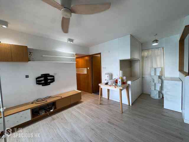 Sai Wan Ho - Lei King Wan Sites A Block 1 Kwun Hoi Mansion 04