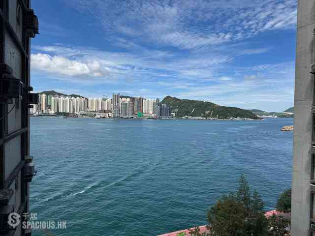 Sai Wan Ho - Lei King Wan Sites A Block 1 Kwun Hoi Mansion 01