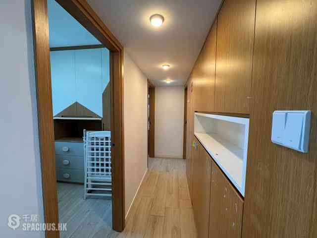 Sai Wan Ho - Lei King Wan Sites A Block 1 Kwun Hoi Mansion 07