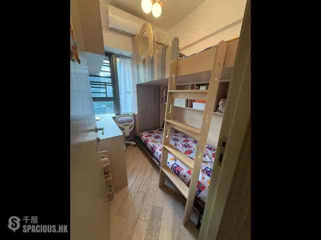Tseung Kwan O - The Wings IIIA Block 3B 05