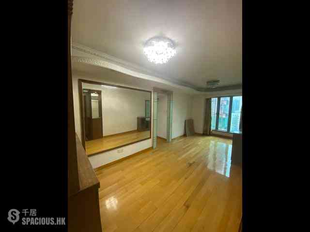 Sheung Wan - Queen's Terrace Block 1 14