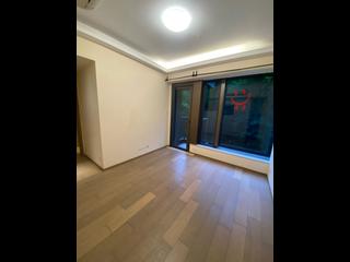 Shau Kei Wan - Island Garden Block 2 06