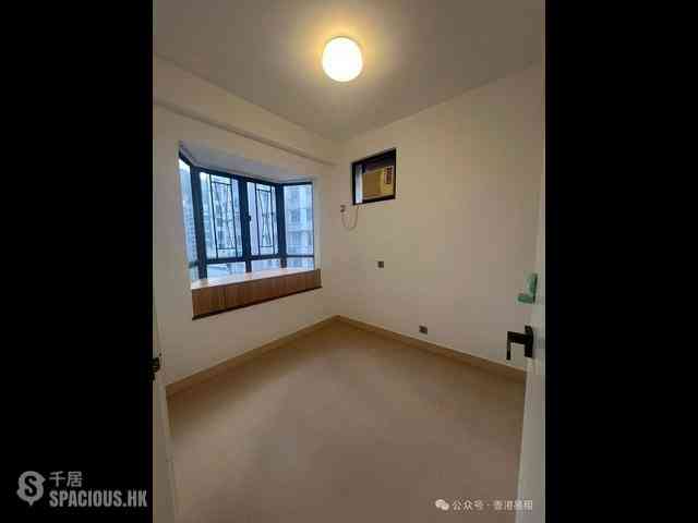 Sai Ying Pun - Kwong Fung Terrace 01