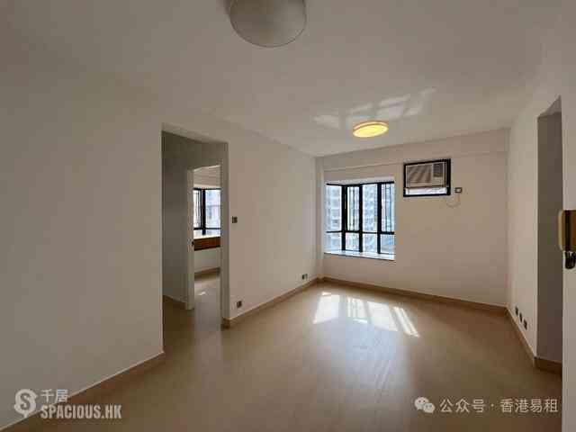 Sai Ying Pun - Kwong Fung Terrace 03