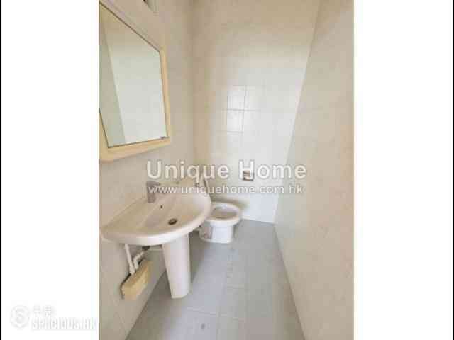 Repulse Bay - South Bay Villas 08