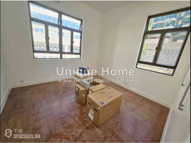 Repulse Bay - South Bay Villas 09