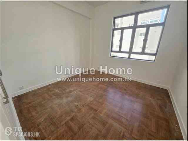 Repulse Bay - South Bay Villas 11
