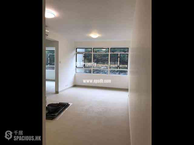 Discovery Bay - Discovery Bay Phase 5 Greenvale Village Greenland Court (Block 5) 01