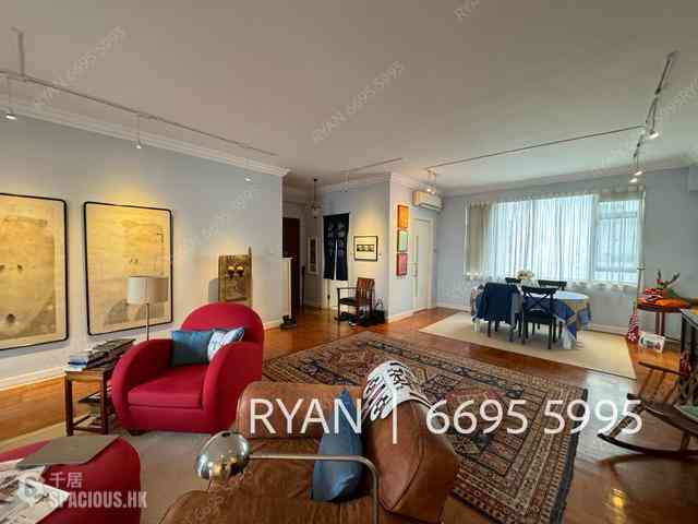 Repulse Bay - South Bay Villas 05