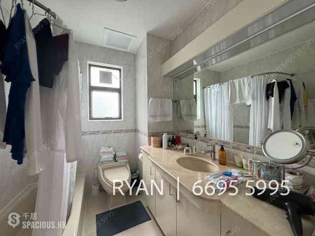 Repulse Bay - South Bay Villas 09