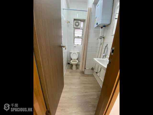 Sai Ying Pun - Chung Ah Building 07