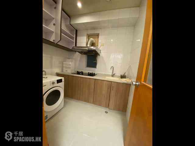 Sai Ying Pun - Chung Ah Building 07