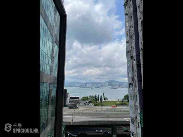 Sai Ying Pun - Lee Wah Mansion 03