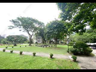 Shouson Hill - Country Villa Block 3 04