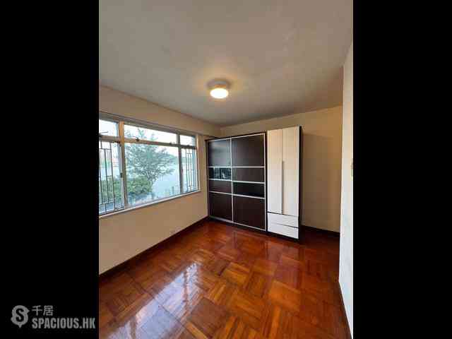 Sai Wan Ho - Lei King Wan Sites A Block 4 Kwun Fung Mansion 11
