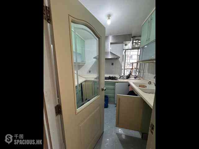 Sai Wan Ho - Lei King Wan Sites A Block 4 Kwun Fung Mansion 12