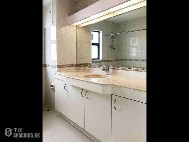 Repulse Bay - South Bay Villas 03