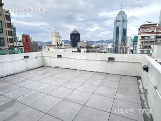 Mid Levels Central - Ying Fai Court 05