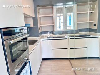 Mid Levels Central - Ying Fai Court 07
