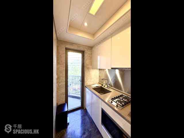 Tsim Sha Tsui - The Victoria Towers Tower 3 06