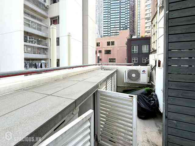 Soho - 2-4, Staunton Street 24