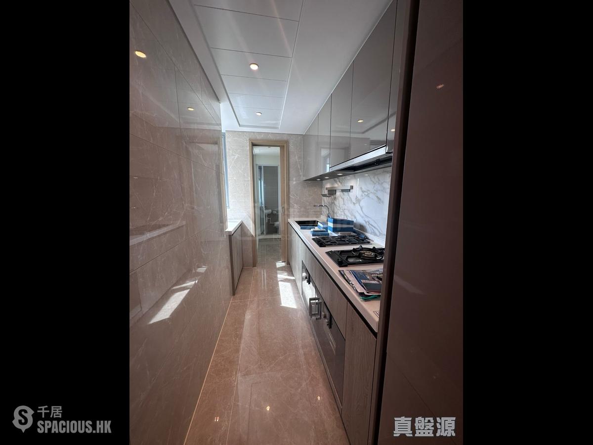 Cheung Sha Wan - Grand Victoria Phase 1 Grand Victoria I Tower 2 01