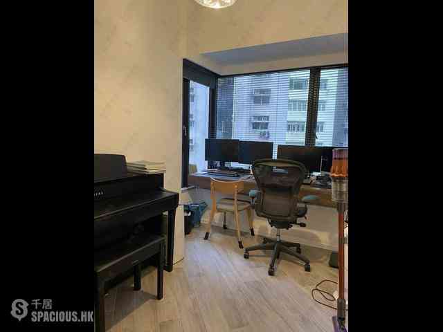 North Point - Fleur Pavilia Tower 2 07