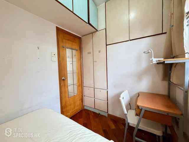 Sai Ying Pun - Kwan Yick Building Phase 3 02