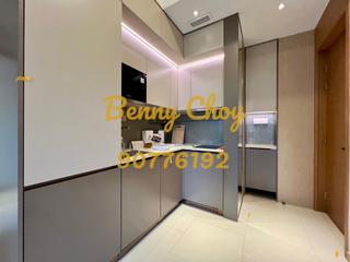 Sai Ying Pun - Upper Manor 05