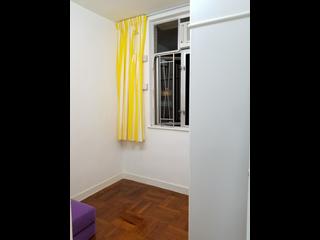 Wan Chai - Hay Wah Building Block A 09