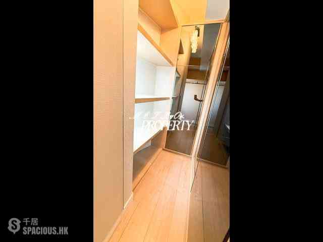 Mid Levels Central - Birchwood Place 04