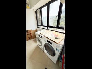Mid Levels Central - Birchwood Place 07