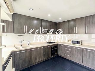 Mid Levels Central - Birchwood Place 02