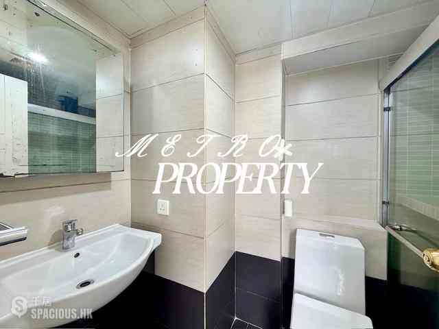 Mid Levels Central - Birchwood Place 03