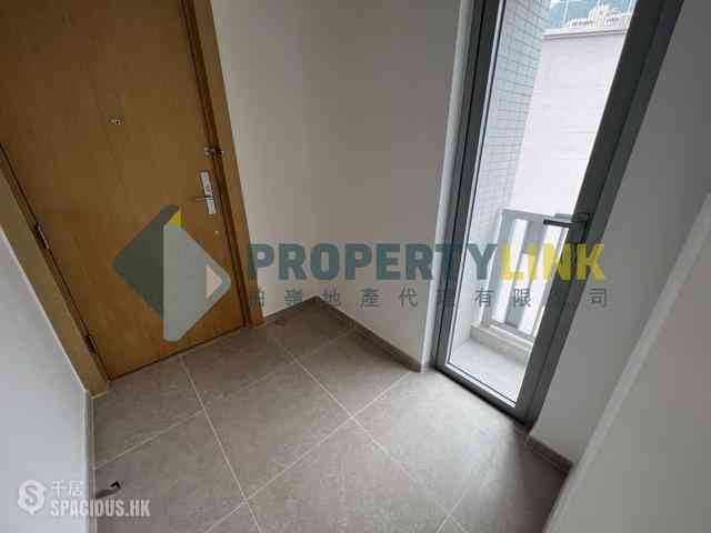 Sai Ying Pun - No.8 Hing Hon Road (Resiglow-Bonham) 07
