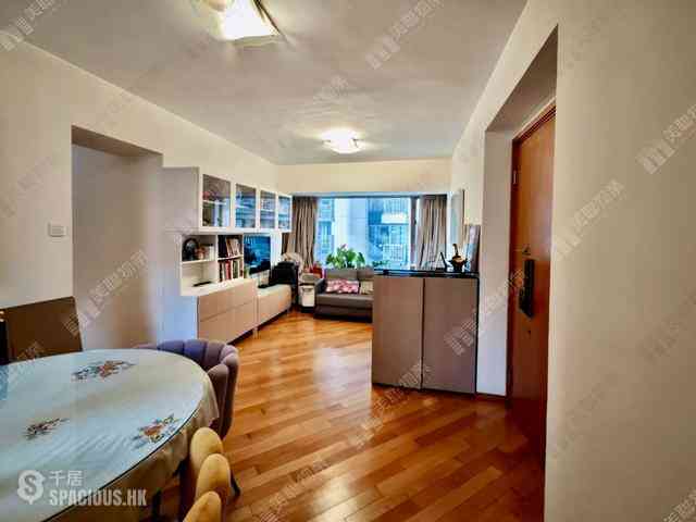 Sai Ying Pun - Hilary Court 05