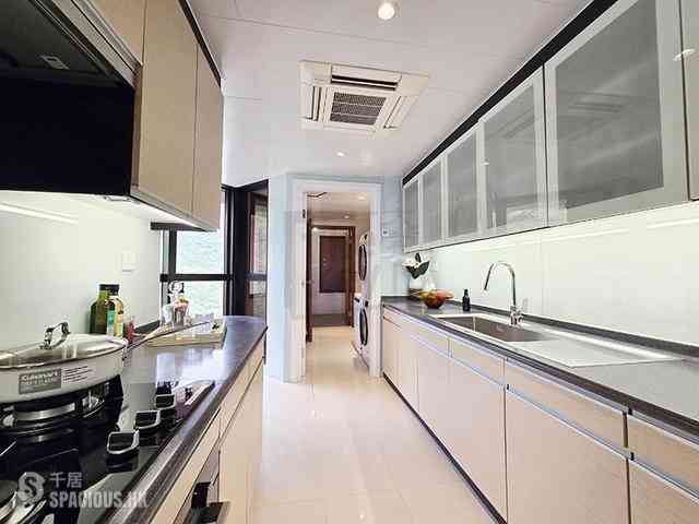Stanley - Pacific View 10