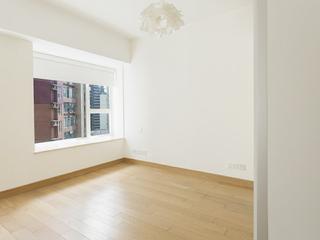 Soho - Centrestage 05