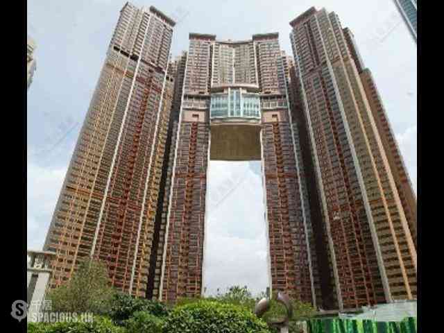 West Kowloon - The Arch Sky Tower (Block 1) 08