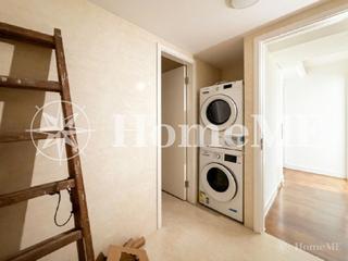Mid Levels Central - Kam Yuen Mansion 06