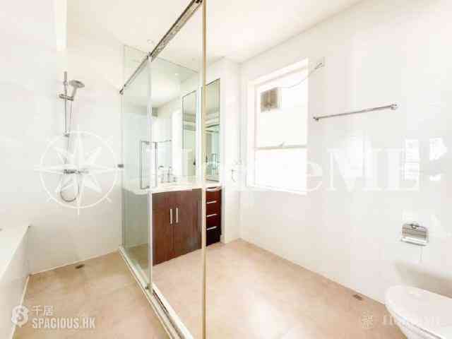 Mid Levels Central - Kam Yuen Mansion 10