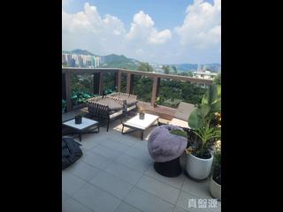 Shau Kei Wan - Island Garden Block 2 04
