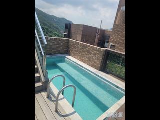 Shau Kei Wan - Island Garden Block 2 08