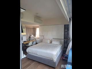 Shau Kei Wan - Island Garden Block 2 13