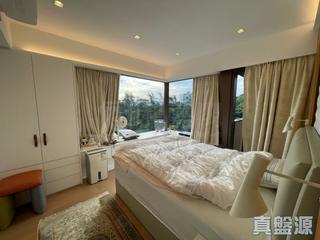Shau Kei Wan - Island Garden Block 1 02