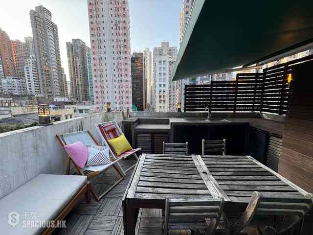 Sheung Wan - Tai Wing House 02