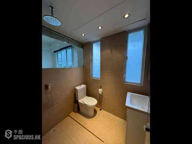 Sheung Wan - Tai Wing House 03